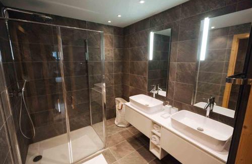 Megeve Apartamento | Megeve Appartment – Vacances d'hiver – АЕ102