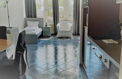 Bramfeld Apartamento | Mehrbett-Apartment 3 Citynah, einfache Ausstattung