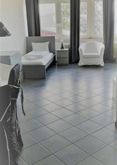 Bramfeld Apartamento | Mehrbett-Apartment 3 Citynah, einfache Ausstattung