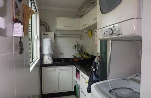 Andorinha Apartamento | Meia Praia com estilo! 3 suítes, churrasqueira e garagem