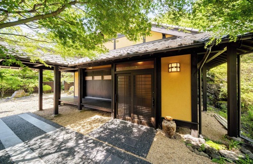 Aso Villa | Meihodo Edokan ❘ A Japanese Retreat Woven with Kamado and Irori