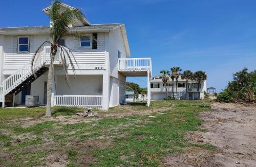 Melbourne Beach Casa | Melbourne Beach Florida Townhouse ocean front 1.2 acre property