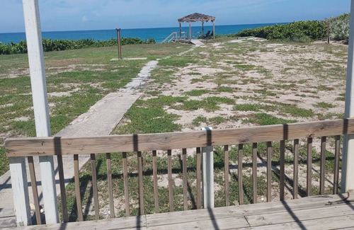 Melbourne Beach Casa | Melbourne Beach Ocean Front house on 1.2 acres