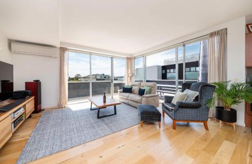 Brighton Apartamento | Melbourne Penthouse Apartment A Walk to Brighton Beach
