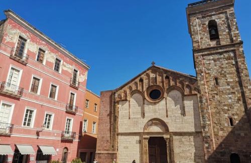 Iglesias Historic Centre Apartamento | Meli4Retreat Beach, Mountain & History