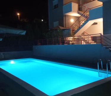 Nea Iraklitsa Casa | Melia Luxury Suite with pool