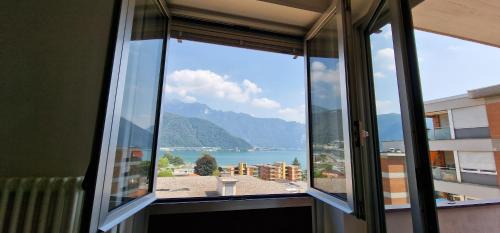 Melide Apartamento | Melide Apartment LakeView close to Swissminiatur