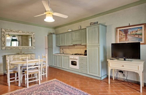 Empoli Apartamento | Apartment en Monterappoli con 2 habitaciones, capacidad 4