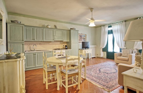 Empoli Apartamento | Apartment en Monterappoli con 2 habitaciones, capacidad 4