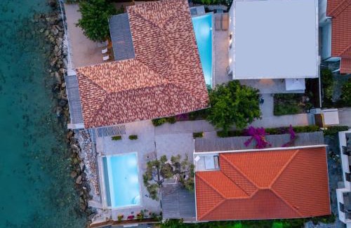 Nea Skioni Villa | Melivia Seafront Resort