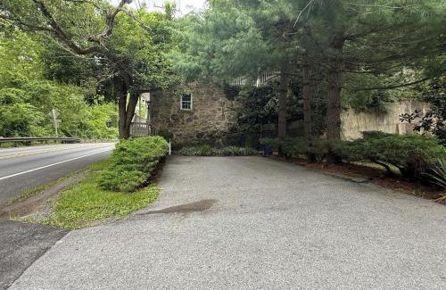 Ellicott City Casa | Mello-Ray River House