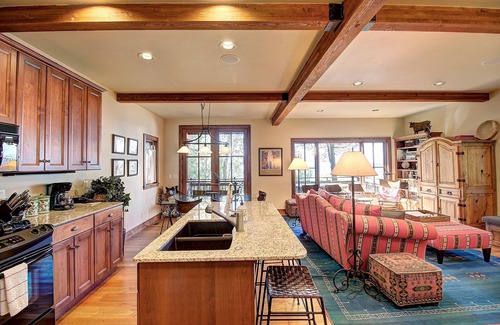 Northwest Montana - Glacier National Park Casa | Mellow Cove Retreat!! Private Dock and Outdoor Kitchen!!