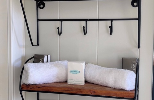 Te Kuiti Cama Y Desayuno | Mel’s Retreat - Private Room & Ensuite
