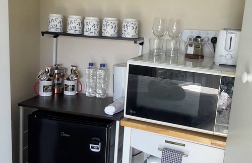 Te Kuiti Cama Y Desayuno | Mel’s Retreat - Private Room & Ensuite