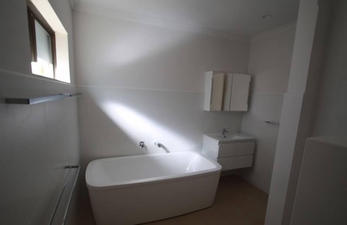 Claremont Casa | Melvista on the Park between City and the Beach