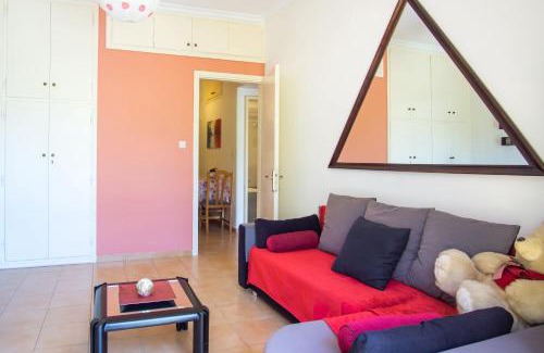 Patras Apartamento | Mema's Tranquil Apartment in Patra