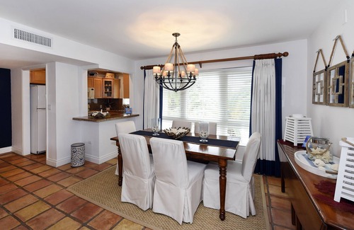 Key Largo Condominio | "MEMBERS ONLY" CAN RENT THIS 2 BEDROOM WATERFRONT CONDO in the OCEAN REEF CLUB.