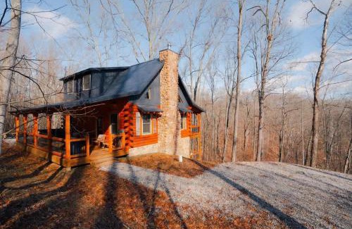 McArthur Casa | Memories at Hillside A Modern Cabin Hocking Hills