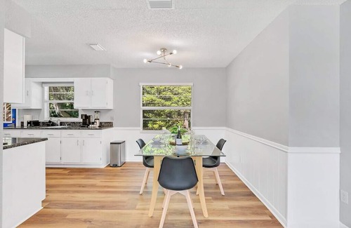 Orange City Casa | Memories Fully Renovated Home with Huge Backyard!