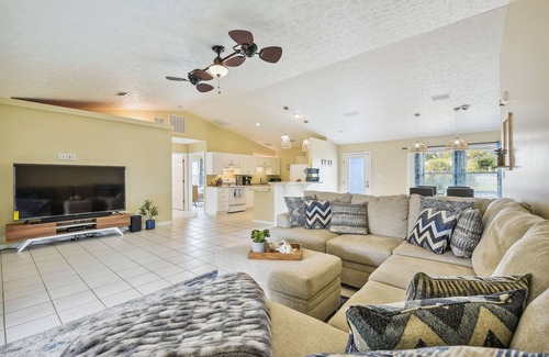 Gulf Vista Casa | Memory Float by Book That Condo