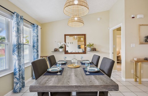 Gulf Vista Casa | Memory Float by Book That Condo