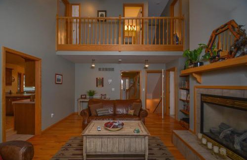 Mountainside Casa | Memory Lane