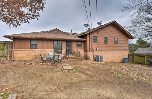 Whitehaven Cabaña | Memphis Vacation Rental - 1/2 Mi to Graceland