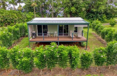 Utchee Creek Casa | Mena Creek Flower House