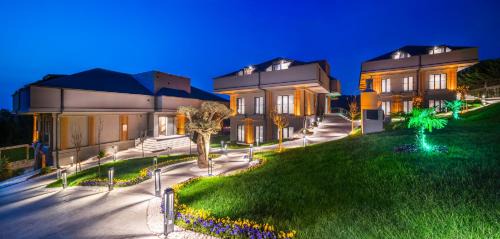 Arnavutkoy Hotel | MENALO HOTEL PREMIUM ISTANBUL AIRPORT