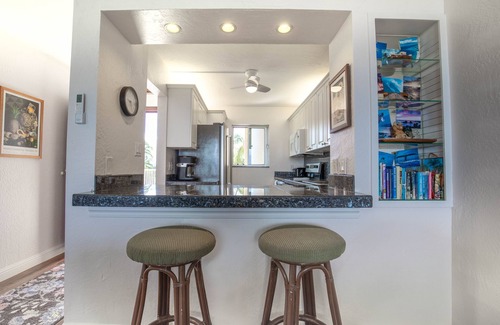 Kihei Condominio | Menehune Shores 601 2 Bedroom Condo