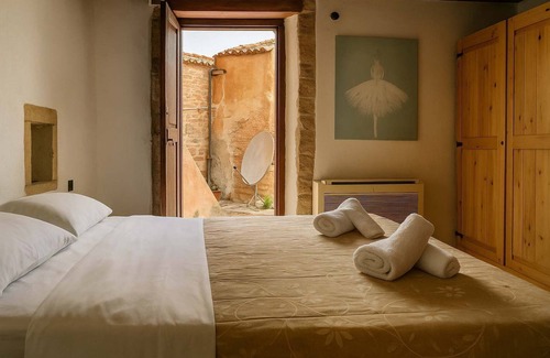 Monemvasia Casa | Menexes Suites Fiorelli Suite with Garden View