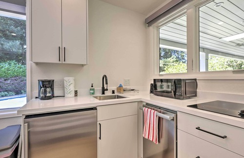 Linfield Oaks Apartamento | ¡NUEVO! Menlo Park Studio ~ 2 Mi a la Universidad de Stanford