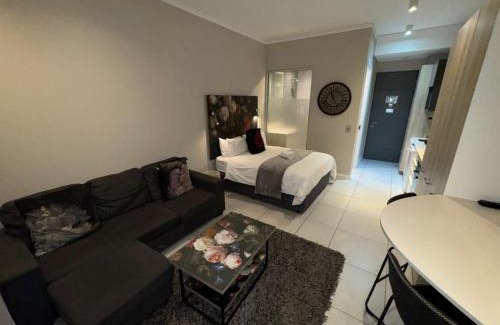Menlyn Apartamento | Menlyn Maine Residences 813
