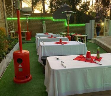 Menlyn Casa | Menlyn Mews Guesthouse