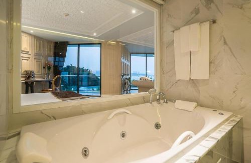Pattaya Bay Hotel | Mera Mare Pattaya