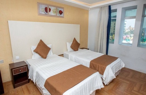 Hera Street Apartamento | Mera Park Hotel