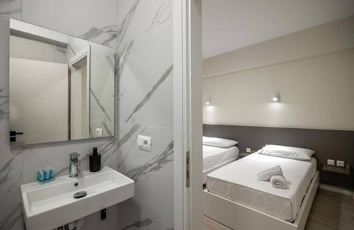 Qender Hotel | Meraki Hotel