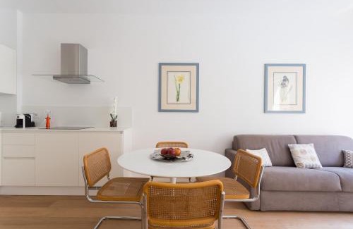 Cerchia dei navigli Apartamento | Meravigli 16 - Apt B - Duomo City Center Elegant Apartment