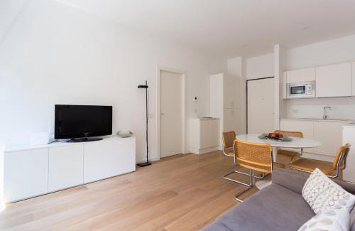Cerchia dei navigli Apartamento | Meravigli 16 - Apt B - Duomo City Center Elegant Apartment