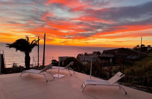 Sciacca Villa | Meravigliosa Villa con Vista su Canale di Sicilia e Piscina a Sfioro