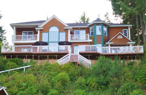 Florence Casa | Mercer Lake Estate