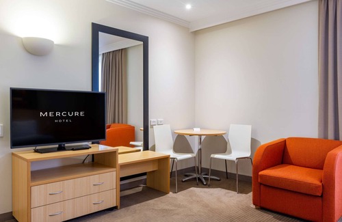 Upper Mount Gravatt Hotel | Mercure Brisbane Garden City