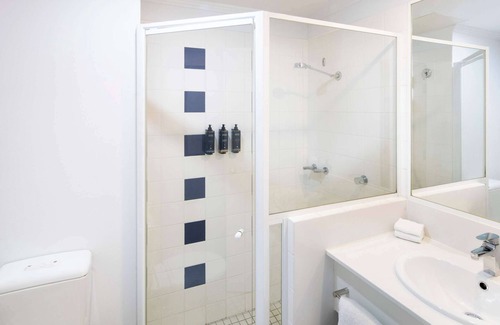 Upper Mount Gravatt Hotel | Mercure Brisbane Garden City