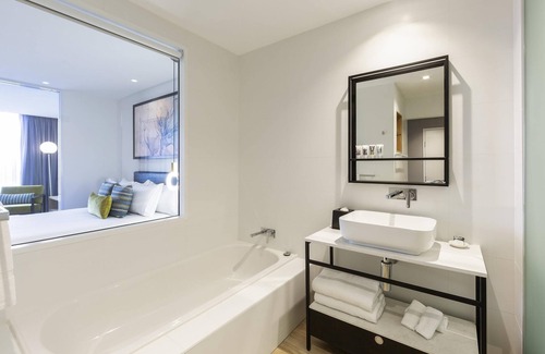 Belconnen Hotel | Mercure Canberra Belconnen
