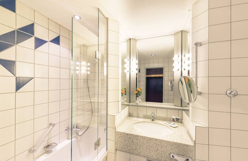 Altstadt-Nord Hotel | Mercure Hotel Köln City Friesenstraße