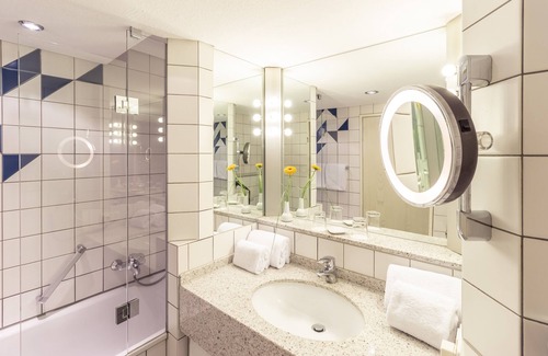 Altstadt-Nord Hotel | Mercure Hotel Köln City Friesenstraße