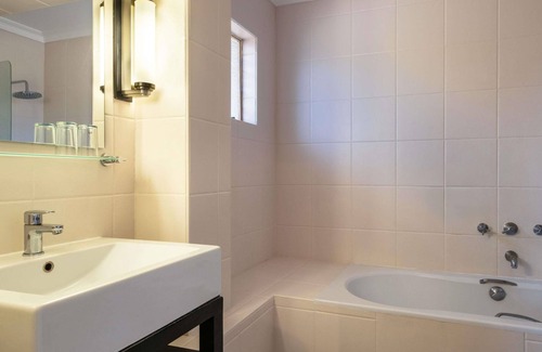 Windhoek Hotel | Mercure Hotel Windhoek