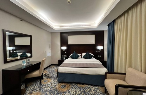 Al-Hamra'a Hotel | Mercure Jeddah Al Hamra Salsabil Hotel