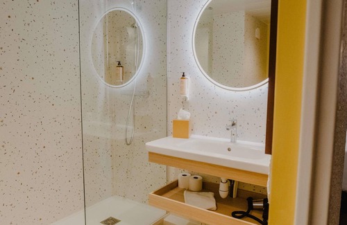 Downtown Le Havre Hotel | Mercure Le Havre Centre Bassin du Commerce