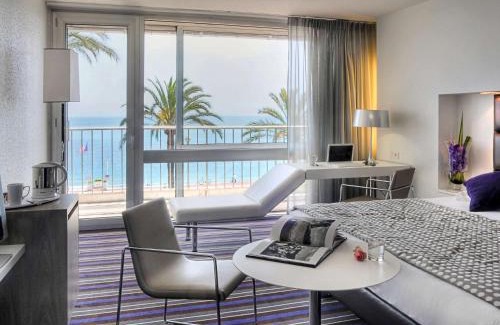 Carre d'Or Hotel | Mercure Nice Promenade Des Anglais